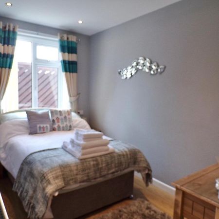 Coast 77 B&B Poole Luaran gambar